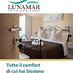 Lunamar Pensionat 4*