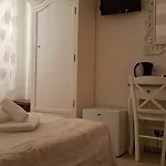 Lunamar Pensionat 4*