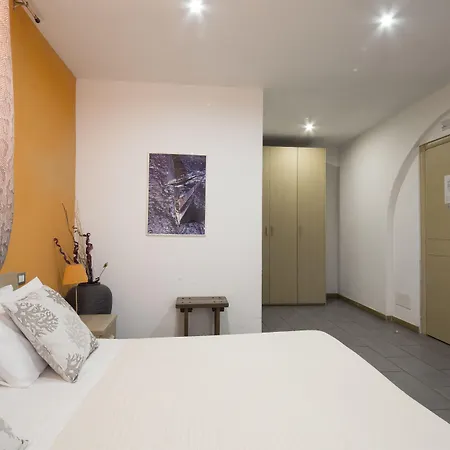 Lunamar Специя