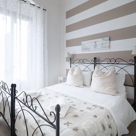 Гостевой дом Lunamar 4*