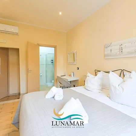 Lunamar 4*