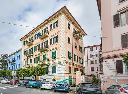 Lunamar Гостевой дом Специя