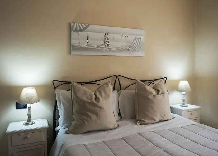 アッフィッタカーメレ ルナーマル ゲストハウス