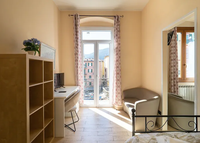 ゲストハウス アッフィッタカーメレ ルナーマル 4*