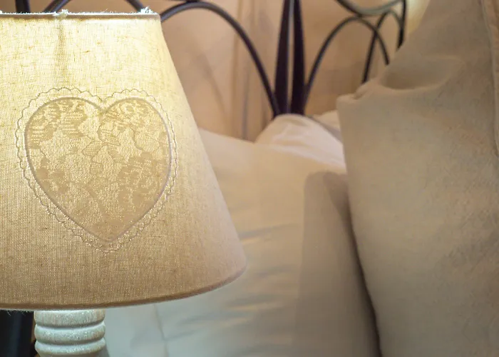 アッフィッタカーメレ ルナーマル ゲストハウス 4*