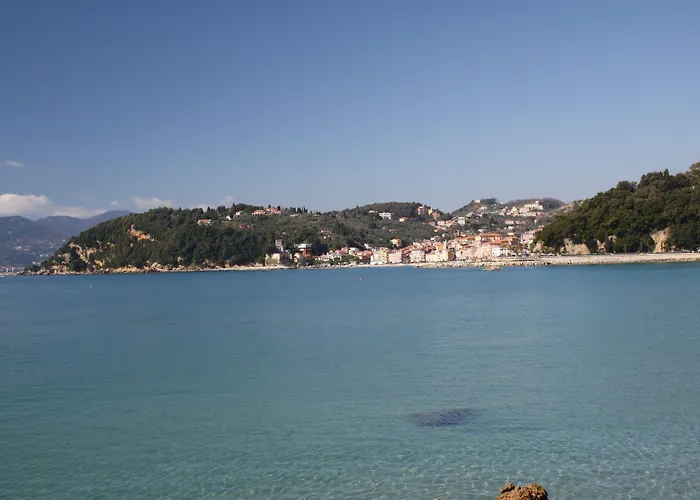 Pensión Lunamar La Spezia