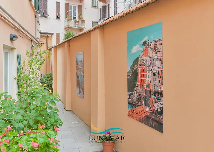 アッフィッタカーメレ ルナーマル