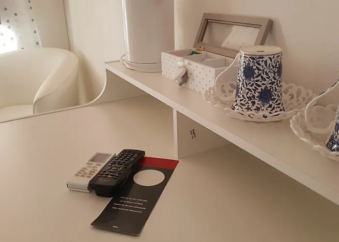 アッフィッタカーメレ ルナーマル ゲストハウス